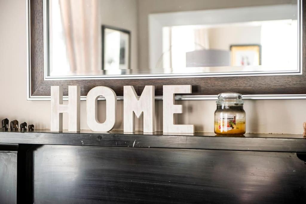 George IV Bridge - Superbly Located 3 Bedroom! إدنبرة المظهر الخارجي الصورة